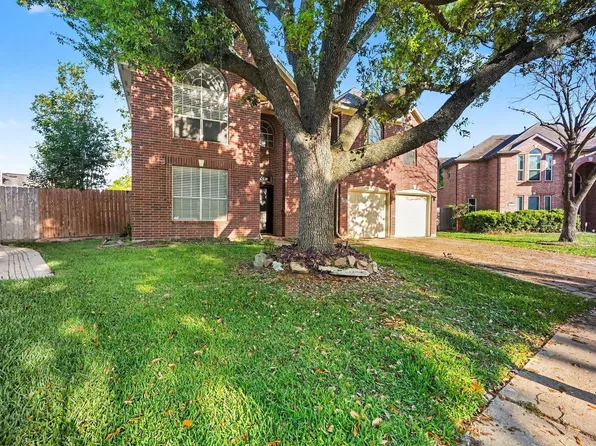 10823 Allens Landing Dr, Houston, TX 77065