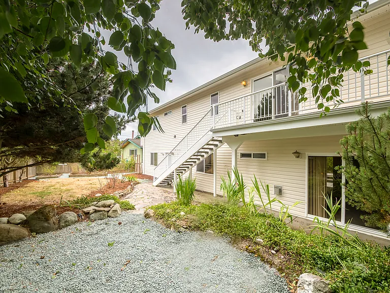 1197 Nimitz Dr — Photo 19