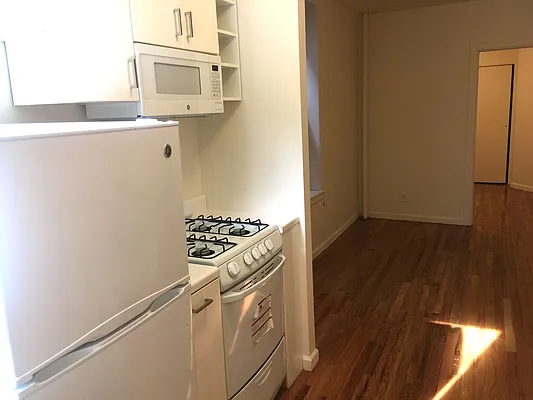 Rented by GPA Realty | media 25