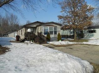 4514 Country Ln, Poplar Grove, IL 61065