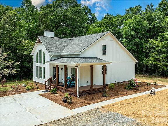 2nd image of 13386 Cabarrus Station Rd