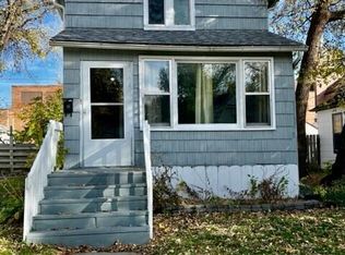 211 Chestnut St, Grand Forks, ND 58201