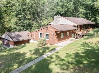 7475 Linda Ln, Walton Hills, OH