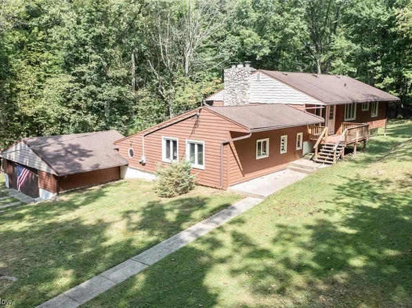 7475 Linda Ln, Walton Hills, OH 44146