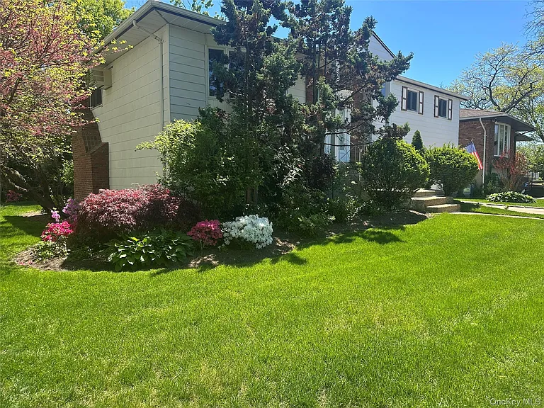 776 Bunker Rd — Photo 3