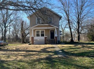 2209 Denune Ave, Columbus, OH 43211