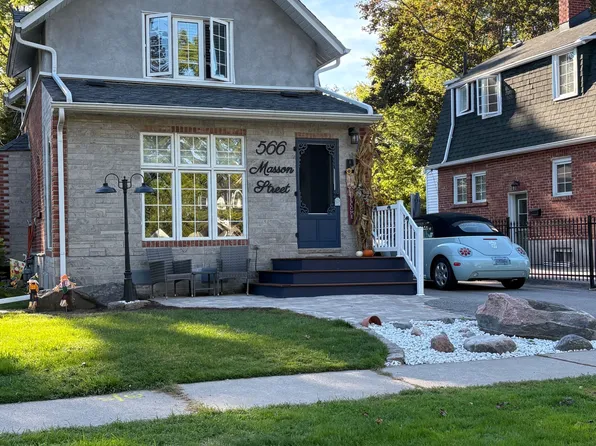 566 Masson St, Oshawa, ON L1G 5A3