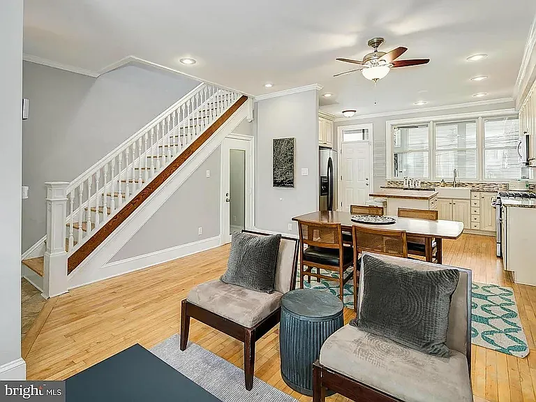 440 Lamont St NW — Photo 9
