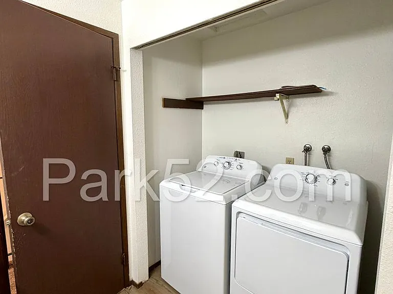 9421 43rd Street Ct W #C — Photo 15