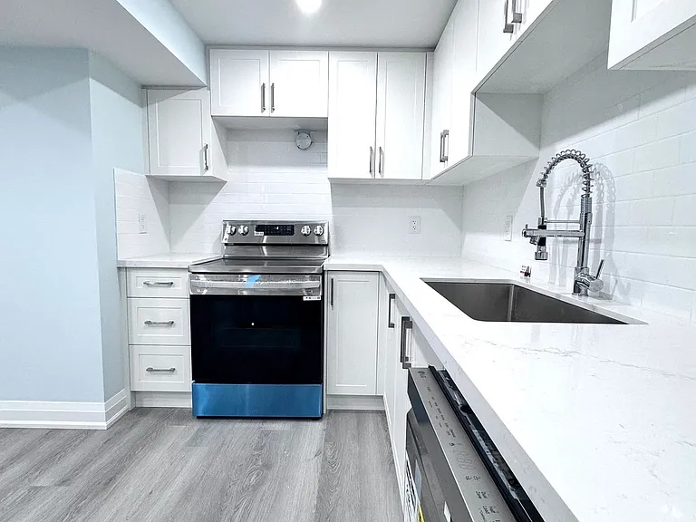101 Milby Cres #BASEMENT — Photo 4