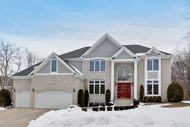 1st image of 1024 Pine Grove Ct