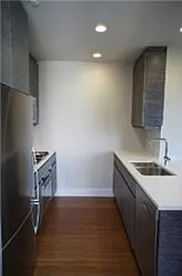 Rented by R New York