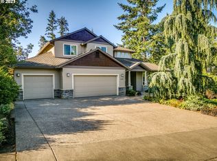 11997 SE Hunter Dr, Happy Valley, OR