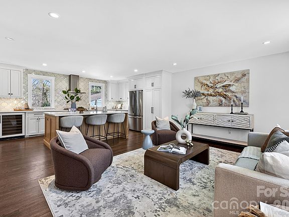 2nd image of 3717 Riverbend Rd