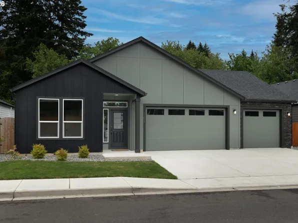 11009 NW 11th Pl, Vancouver, WA 98685