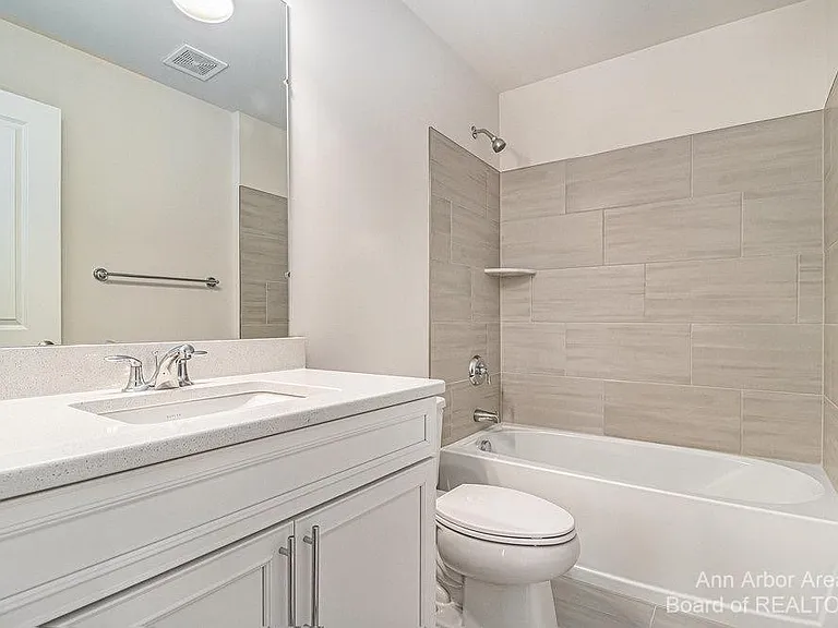 3343 Roseford Blvd — Photo 30