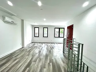 Rented by The InHouse Group