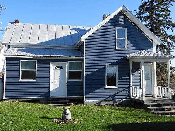 2nd image of 27 Fiske Rd