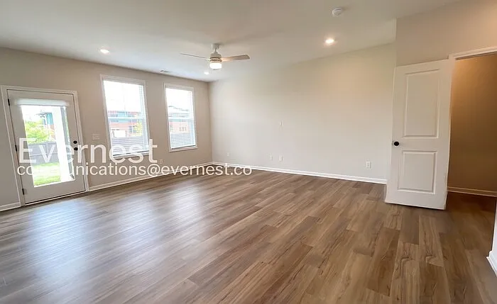 7726 Mistflower Cir — Photo 6