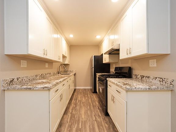 5th image of 1225 Balboa Ct