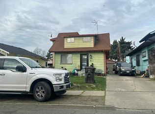 618 S 10th Ave, Yakima, WA