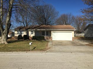 2277 E Livingston St, Springfield, MO 65803