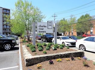 151 Coolidge Ave APT 613, Watertown, MA 02472
