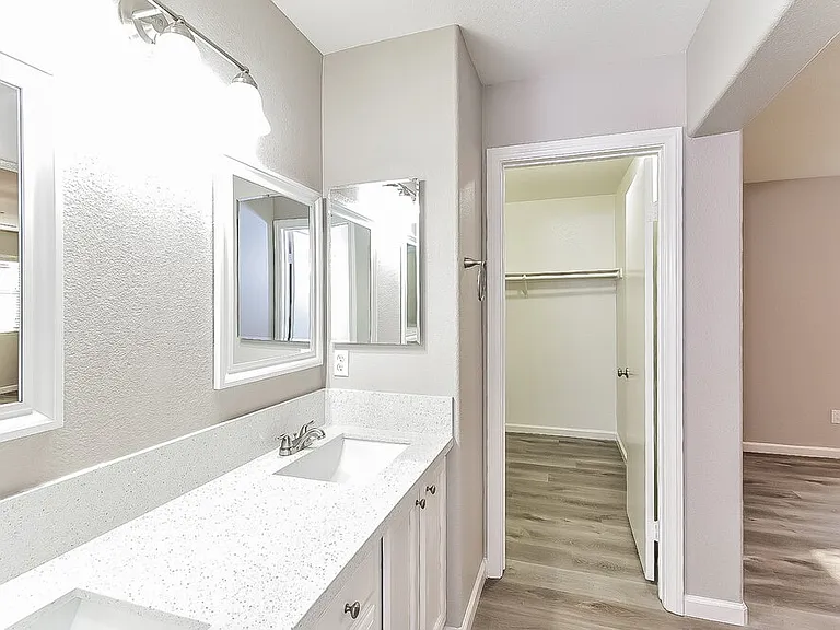 3214 Sunrise Cove Ave — Photo 11