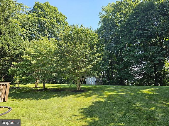 4th image of 6122 Mint Springs Dr