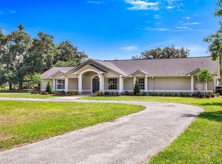 3904 Keene Rd, Plant City, FL 33565