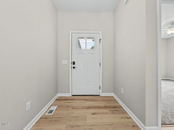 5th image of 5052 Ryan Rd