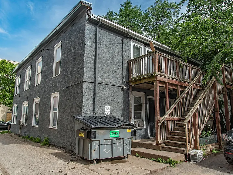 2912 Pleasant Ave #1-2-3 — Photo 3