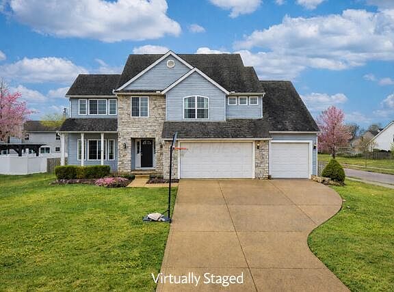 2nd image of 11 Wildflower Dr