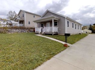 613 W Market St, Columbia City, IN