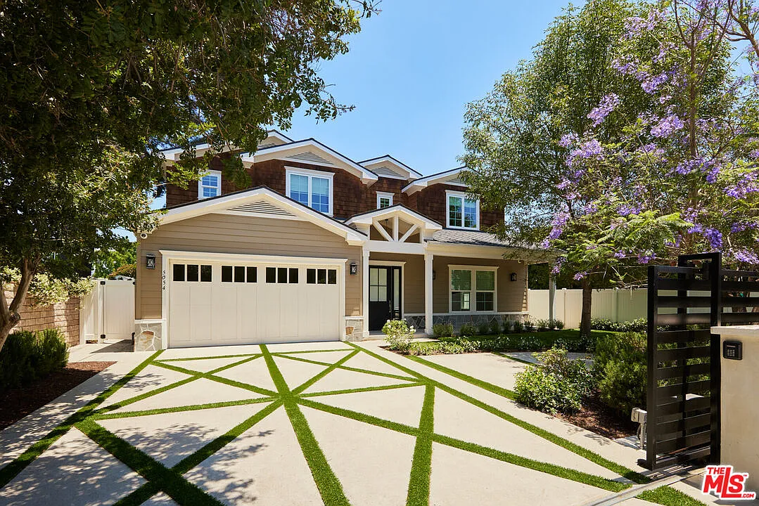 5 bed, 6.0 bath, 5068 sqft, $15,950 — Photo 1