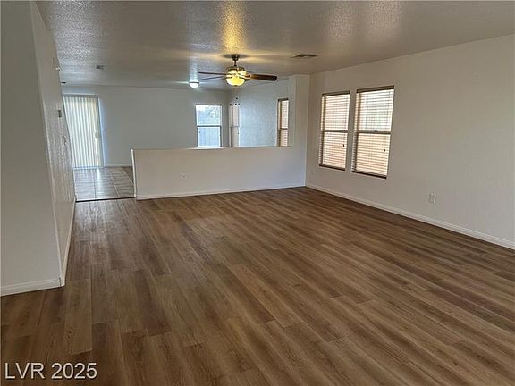 3rd image of 126 Rose Lake St
