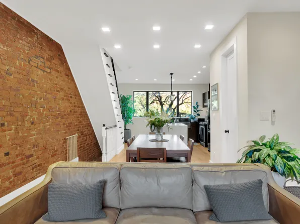 476 East 134th Street image 6 of 19