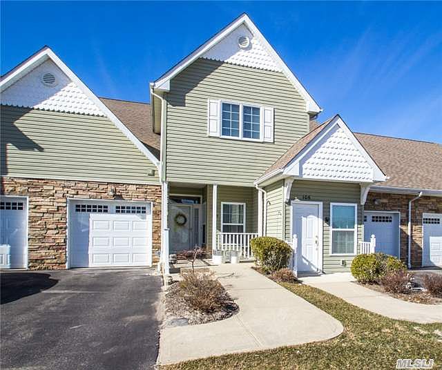 1st image of 105 Pond Cir