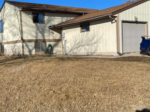 2627 Atlantic Dr S, Fargo, ND 58103