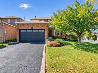 3668 Colonial Dr, Mississauga, ON L5L 4N7