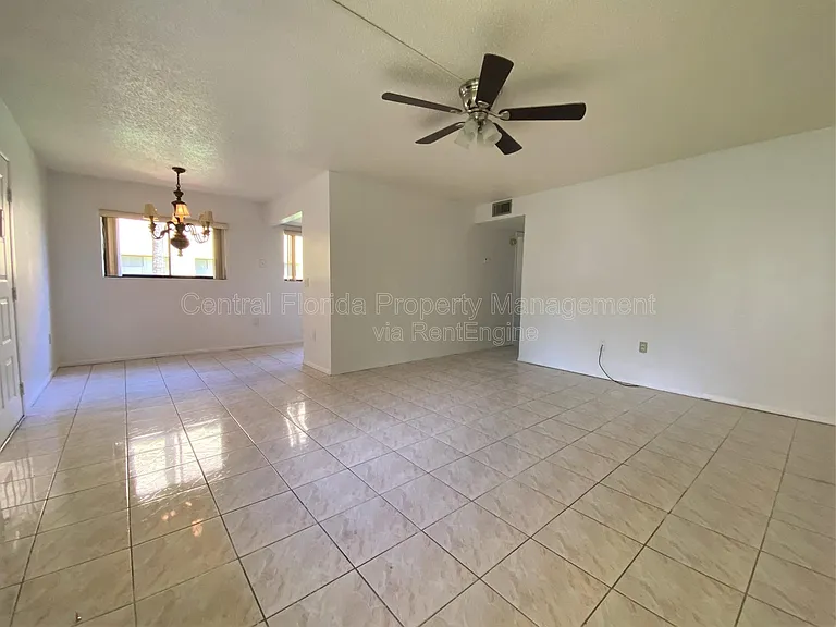 2713 Oak Park Way #112 — Photo 4