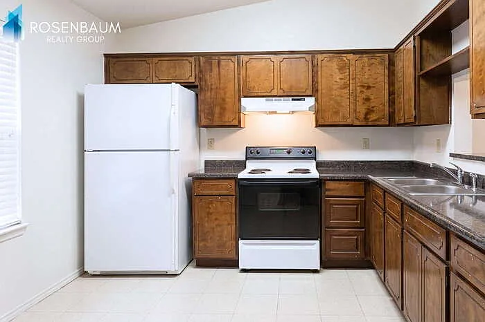 4837 E Caballero Cir #3 — Photo 2