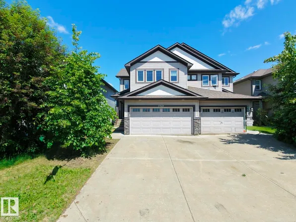 17614 8th Ave SW, Edmonton, AB T6W 2X3