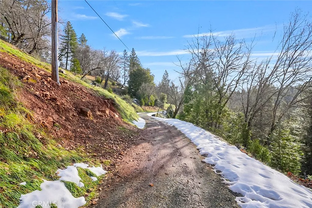 1191 Barney Way photo 1