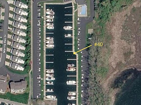 2nd image of 910 W Savidge St #40