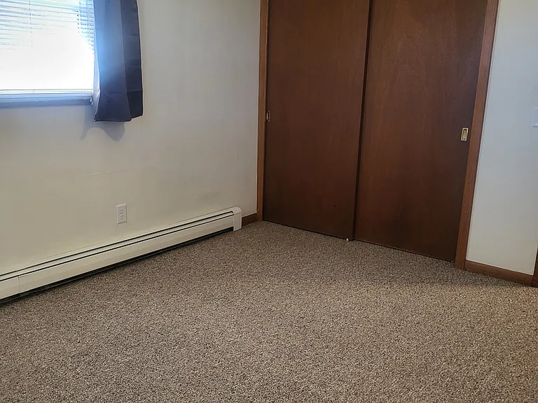 Bedroom 1: New ceiling fan
