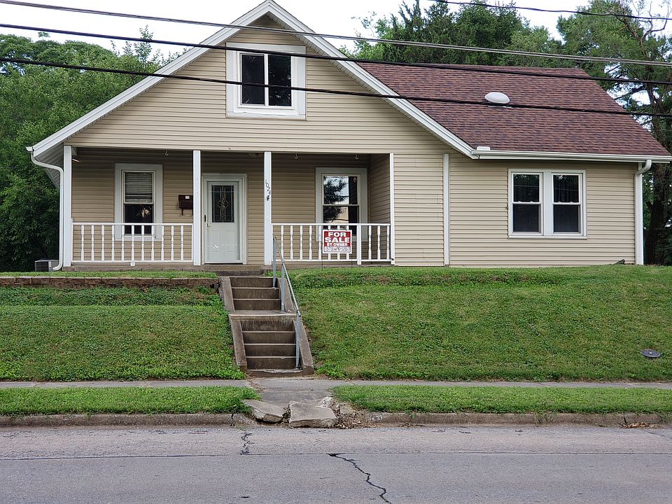 1st image of 1024 Perry Ave