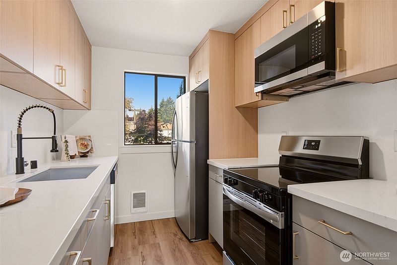 5th image of 1725 SW 318th Place #49A
