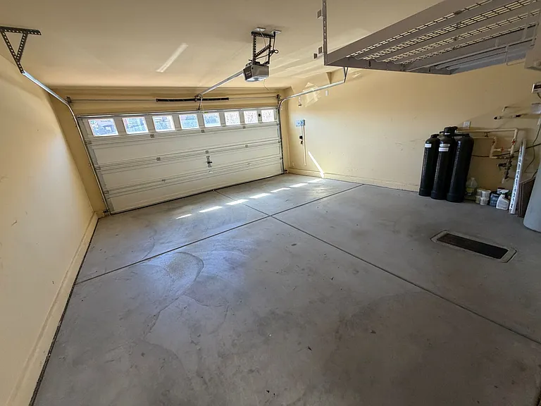 6014 Pirates Delight Ave — Photo 11