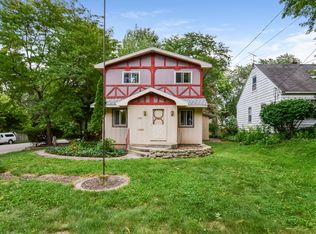 1258 Lewison Ave NE, Grand Rapids, MI 49505